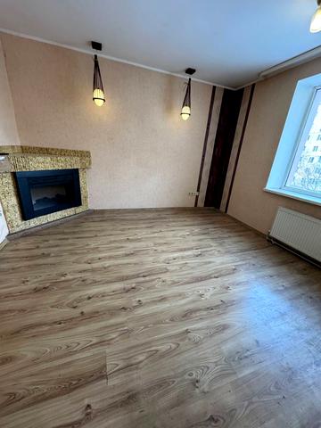 Євгена Чикаленка вул., 59г