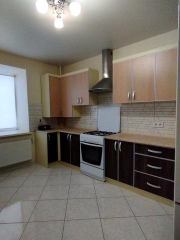 Келецька вул., 45б