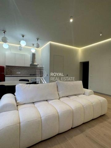 Мечникова вул. (Кловський), 4/1