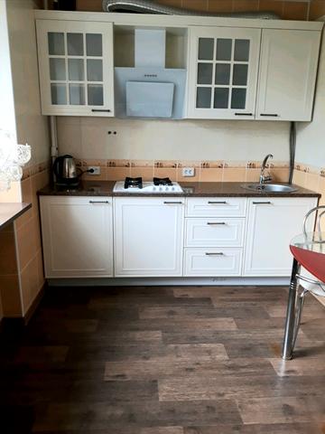 Лесі Українки вул., 48