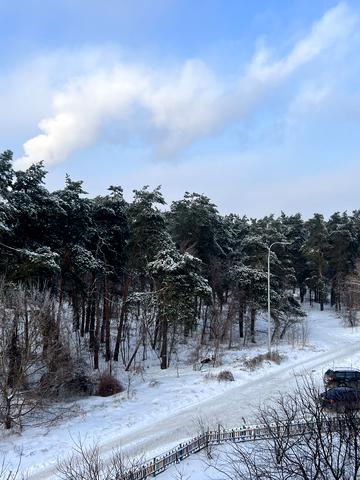 Мілютенка вул., 46