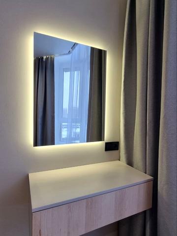 Мартинова просп., (вул. Щаслива, 67)