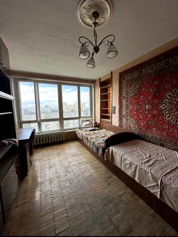 Андрія Малишка вул., 11