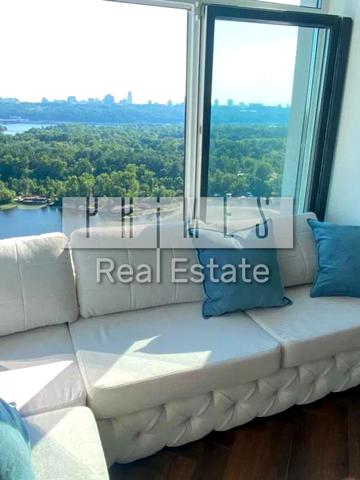 Микільсько-Слобідська вул., 13