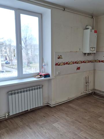 Героїв України, 5