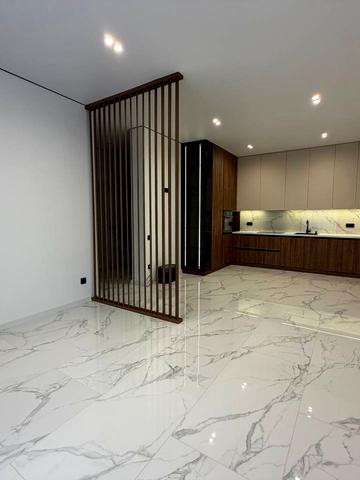 Вовчинецька вул., (Будинок)