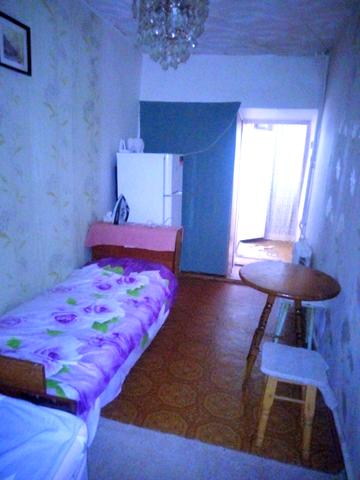 Манежна вул., 26