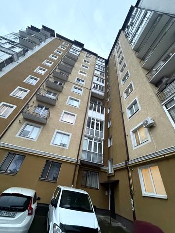 Лемківська вул., 16