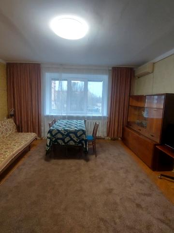 Добровольців вул. (Маршала Говорова), 3а