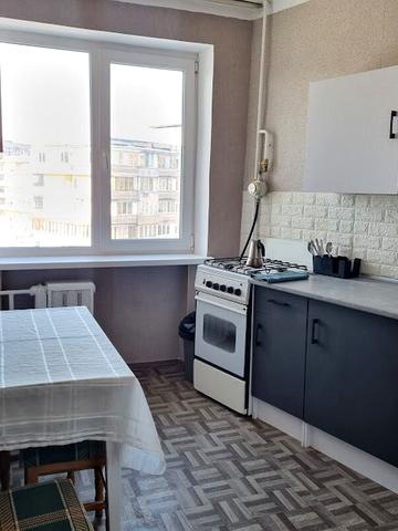 Героїв полку "Азов" вул. (Маршала Малиновського), 25