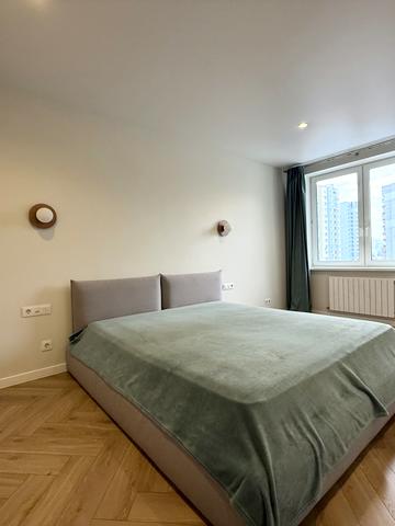 Феодосійський пров., 12