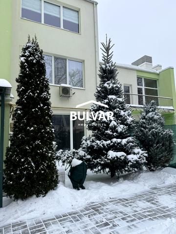 Липова вул. (Синельникова), 8