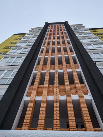 Володимира Великого вул., (Будинок 2)