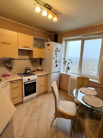 Вадима Жукова вул. (Бєляєва), 4