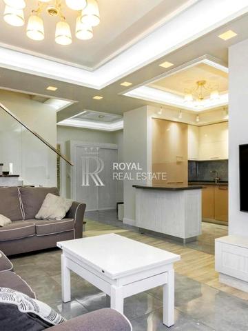 Житня вул., 17