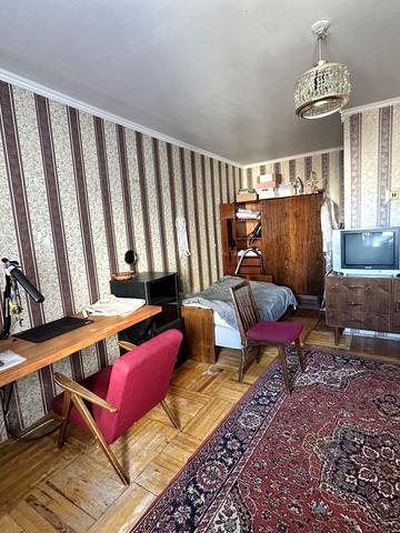 Минайська вул., 11