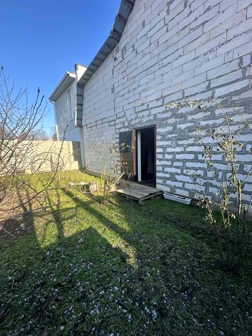 Садова вул.