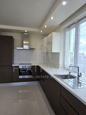 Юрія Іллєнка вул. (Мельникова), 51-Б