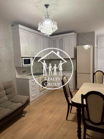 Авраама Лінкольна вул. (Димитрова), 6