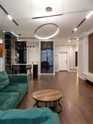 Болсуновська вул. (Сергія Струтинського), 2