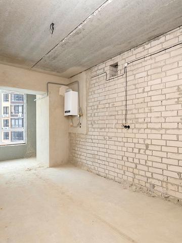 Любецька вул., 110