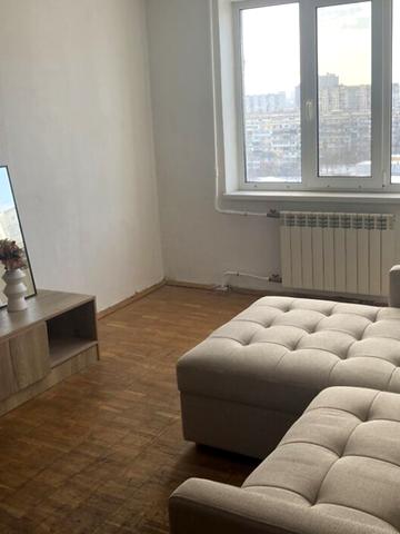 Володимира Івасюка просп. (Героїв Сталінграду), 27-А