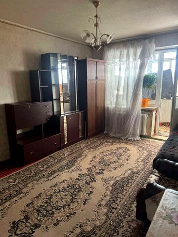 Героїв просп., 21