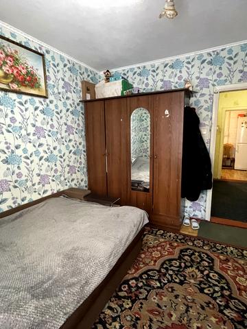 Ревуцького вул., 44