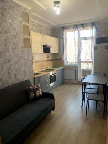 Перлинна вул., 3