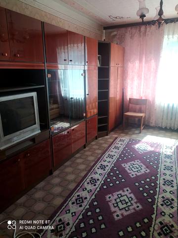 Академіка Корольова просп., 4