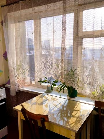 Празька вул., 3