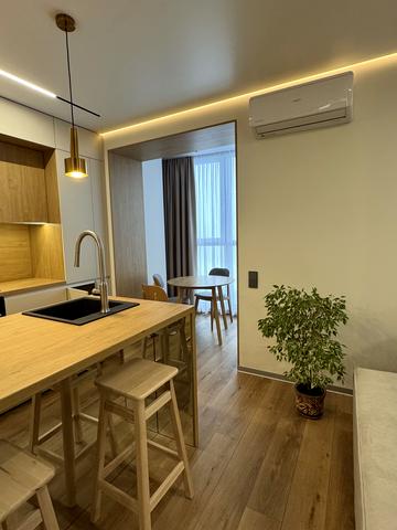 Панаса Мирного вул., 1