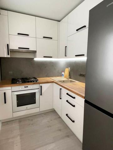 Козача вул., 39