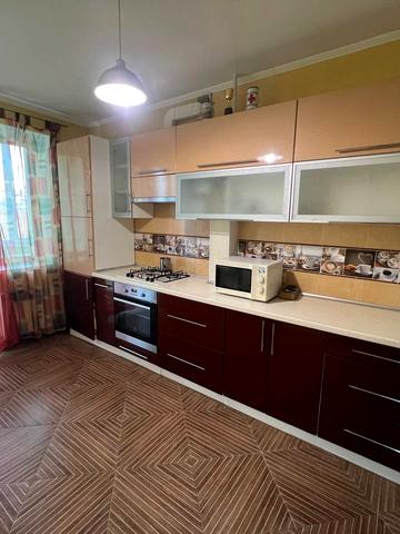 Інститутська вул., 6а