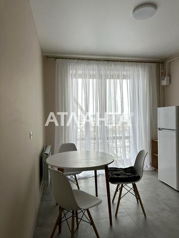 Павла Тичини вул., 9