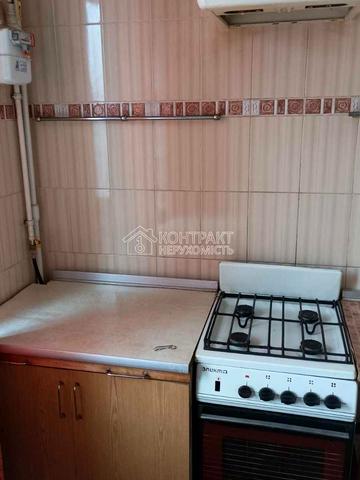 Академіка Павлова вул., 132