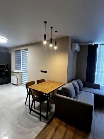 Івана Виговського вул. (Маршала Гречка), 10-Л