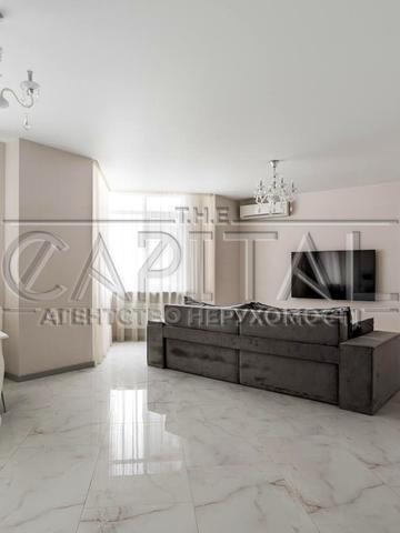 Андрія Верхогляда вул. (Михайла Драгомирова), 4