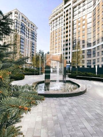 Університетська вул., 3/3