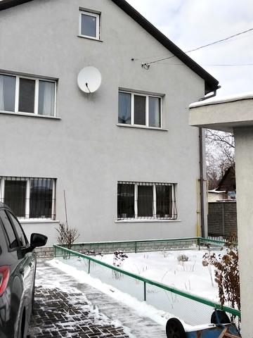 Набережно-Корчуватська вул., 34 а