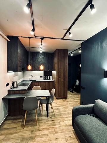 Вячеслава Липинського вул. (), 29-В