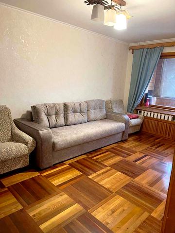 Автозаводська вул., 6