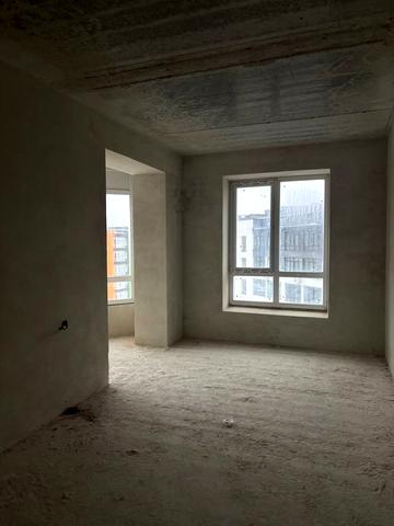 Приозерна вул., 24