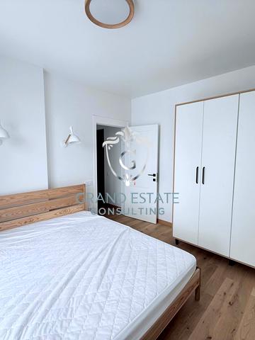 Святослава Хороброго вул., 11-Б