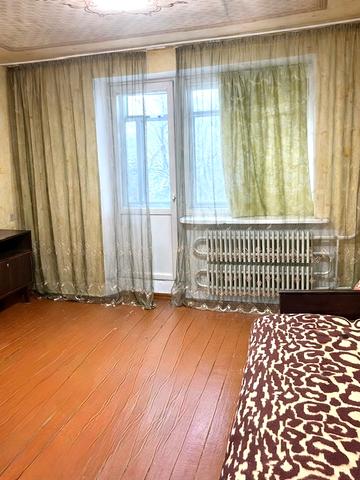 Добробатів вул. (Іларіонівська), 1