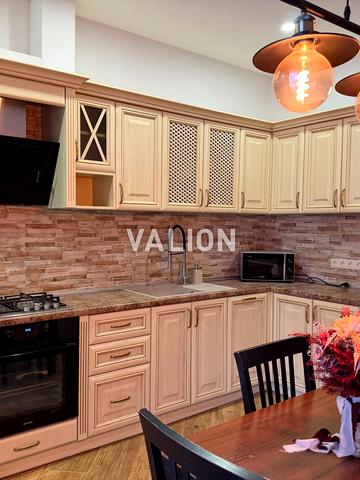 Підлісна вул., 29