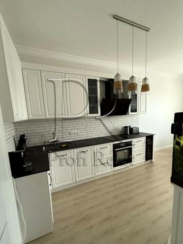 Гетьмана Павла Скоропадського вул. (Льва Толстого), 35-39