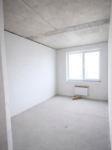 Перлинна вул., 8