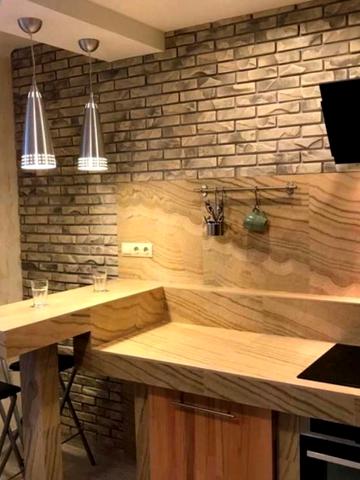 Воскресенська вул., 16-А