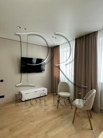 Соборна вул., 2-К/16